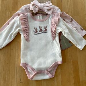 NEW! Chickpea Baby 3-piece Set  W/ Head Bow 6/9 Mos Cutest Reindeer Of All